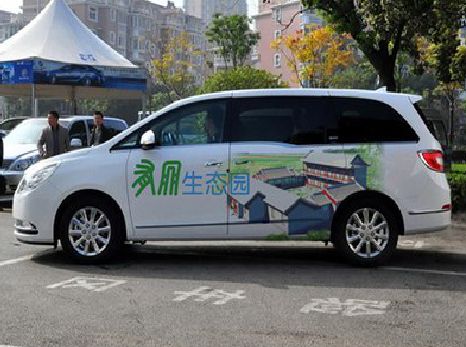 蒙城户外车贴喷绘如何保持效果?